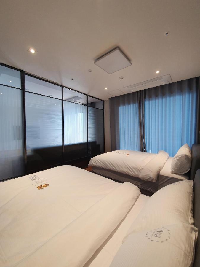Sota Suite Sokcho World State Exterior foto